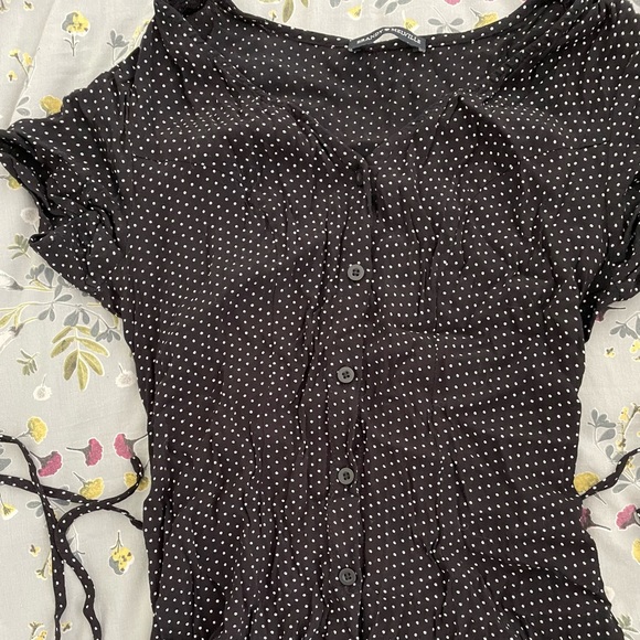 Brandy Melville Button-Down Polka Dot Mini Dress - Picture 2 of 2